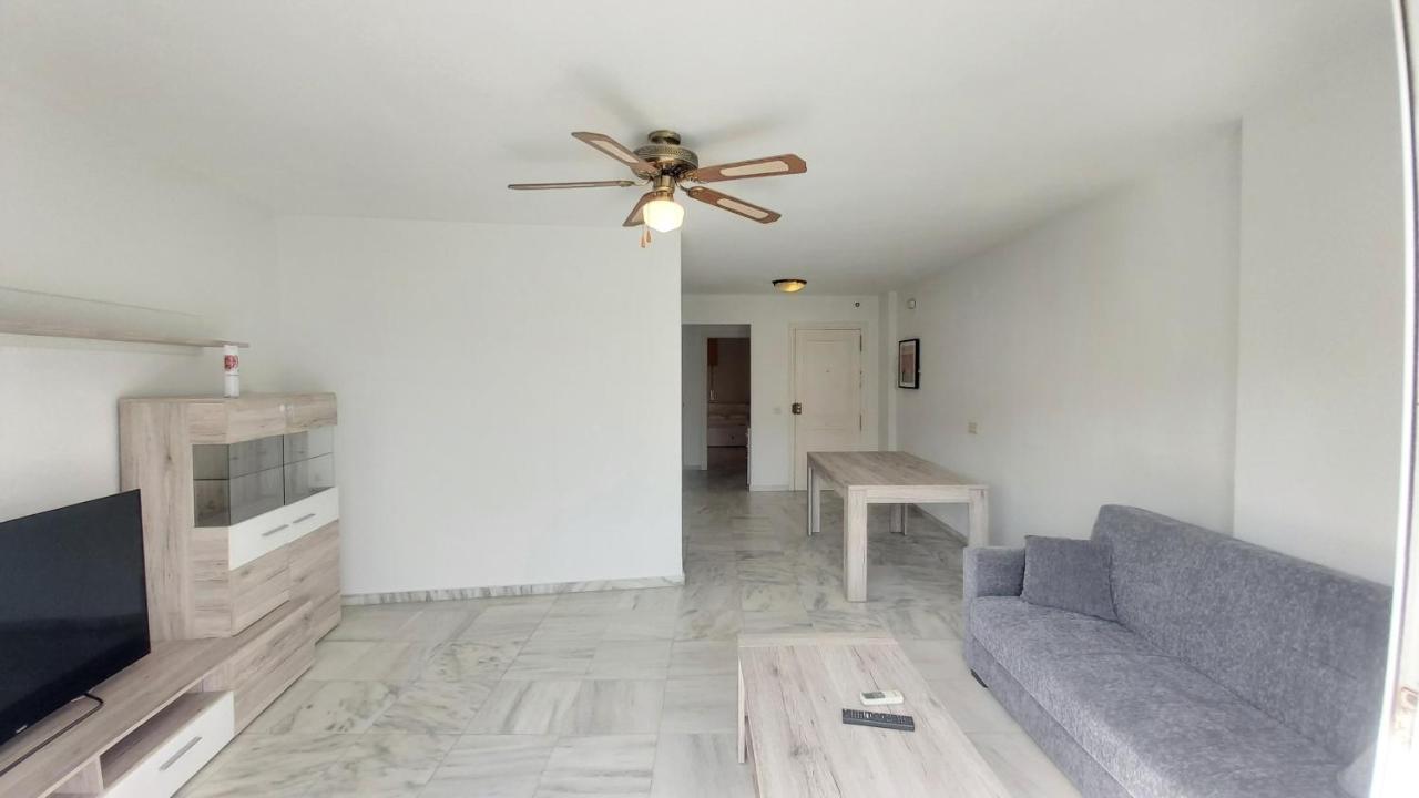 Appartement Del Parque Flats Meseta Swimmingpool à Torremolinos Extérieur photo